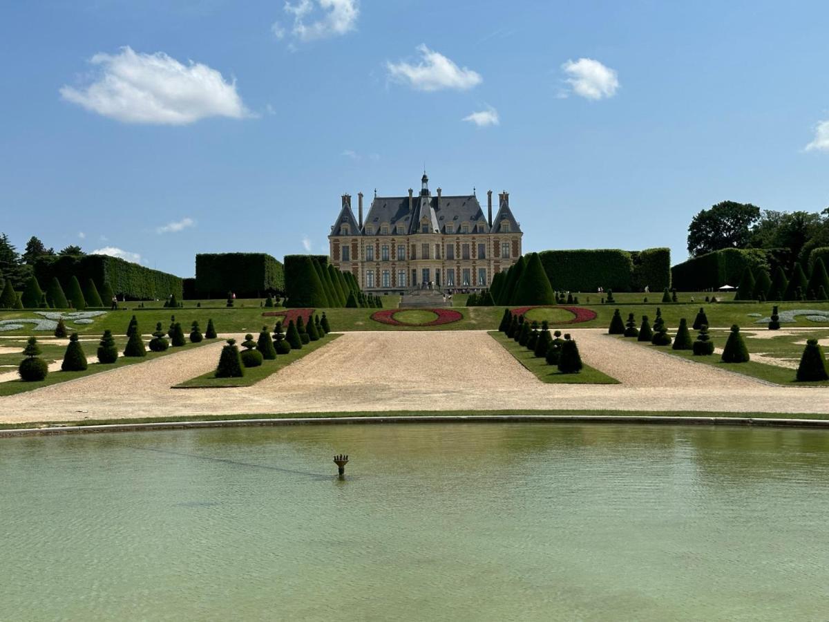 Sceaux - Appartement De Charme Dans Maison Экстерьер фото